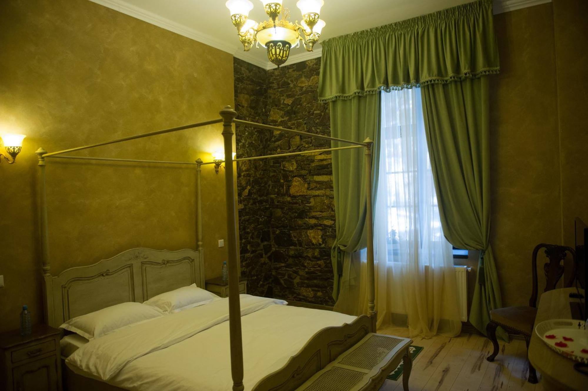 Hotel Regal 1880 Sinaia Habitación foto